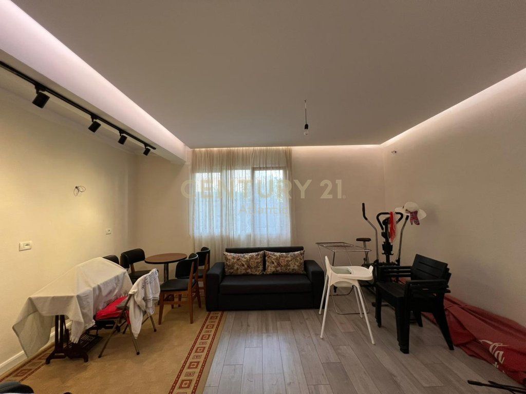 PRIVATE 2-STOREY HOUSE FOR SALE NEAR THE CENTER IN SHIJAK DURRES !