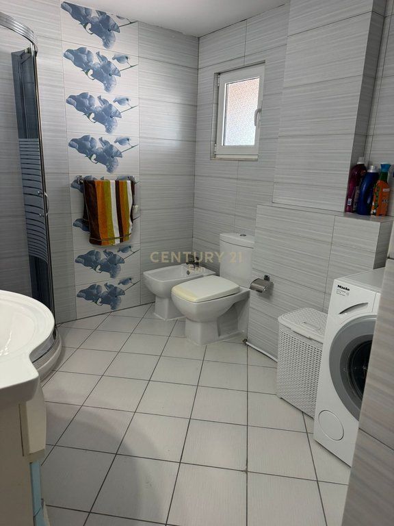 AFFITTASI APPARTAMENTO 1+1 CON VISTA MARE A PLAZH, DURRES !
