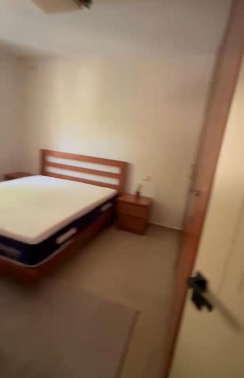 Jepet apartament 2+1  Mine Peza 60.000 Leke/muaj!