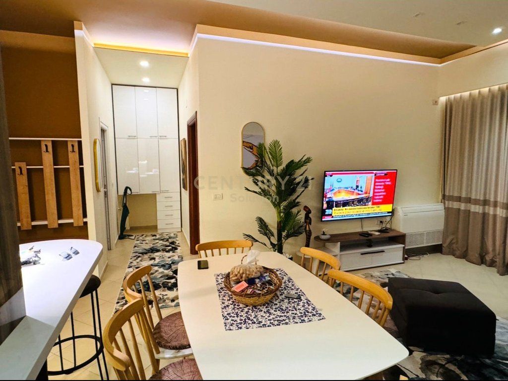 FOR RENT APARTMENT 1+1+ PARKING SPACE NEAR KODRA E DIELLIT 650 € /Month