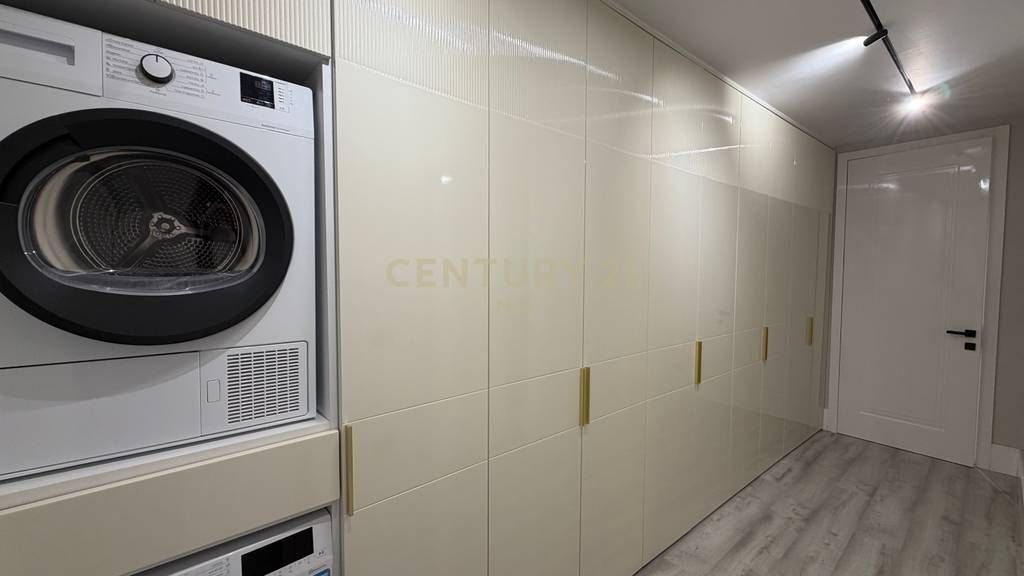 SUPER APARTMENT 2+1 FOR RENT IN BLLOK