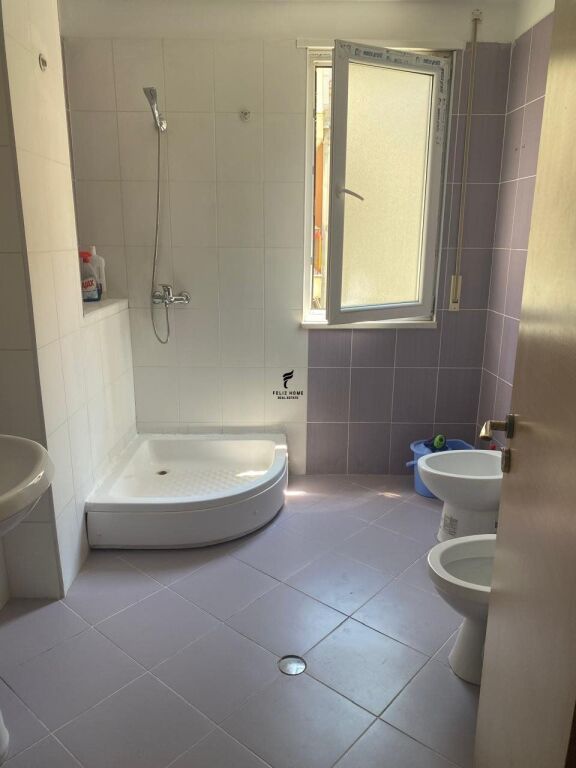 APARTAMENT ME QERA 2+1 KODRA E DIELLIT 55.000 LEKE FH-76153