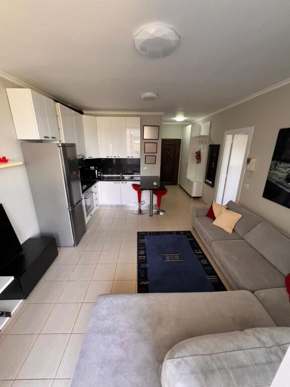 🏡 Appartamento 1+1 + Posto Auto in Affitto – Lago Secco, vicino a Via Peti