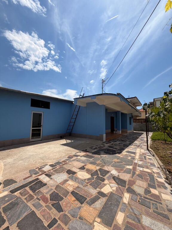 🏡 Jepet me Qera Shtëpi Private 2+1 me Oborr-Prane Kryqi i Kuq Durres
