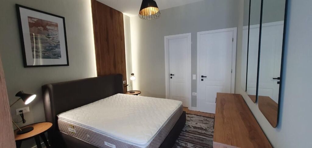 In affitto 2+1+2 Giardino Botanico 1200€
