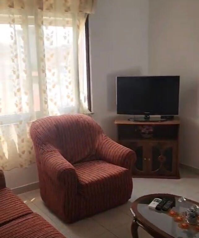 Apartament 1+1 tek Drejtoria e Higjenes!