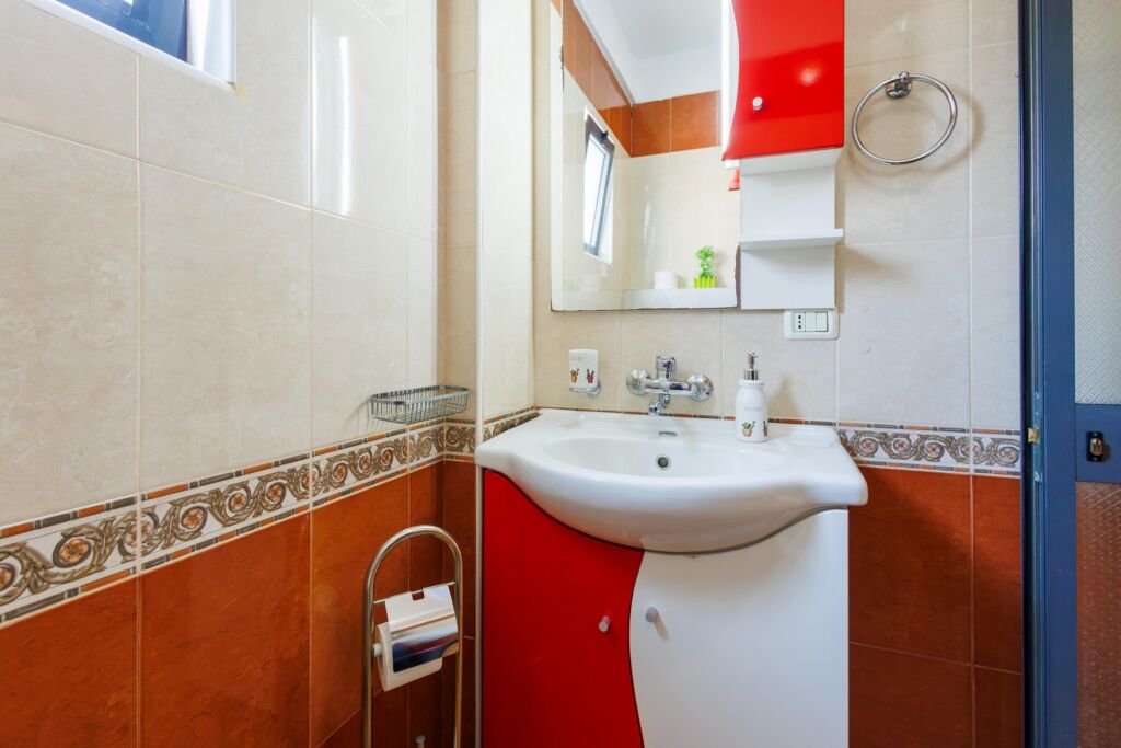 Apartament 4+2 per qera te Mine Peza