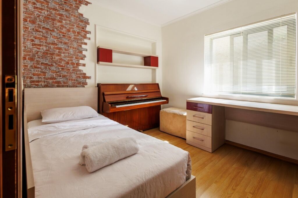 Apartament 4+2 per qera te Mine Peza