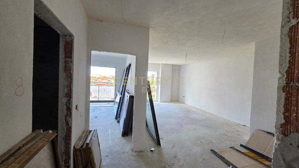 Appartamento 1+1 in vendita al Complesso Kinoblock, Porcellana