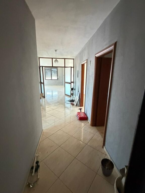 Appartamento 3+1 in affitto – Astir (vuoto) !