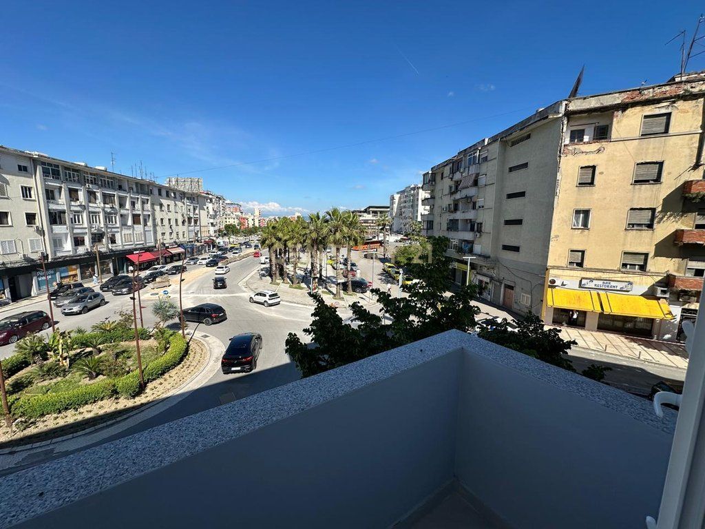 SPACE FOR RENT NEAR THE TRAIN STATION, DURRES !
