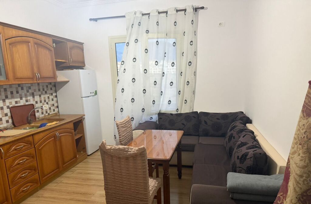 Affitto | Apartament 2 + 1 | Sauk | 430 €/mese