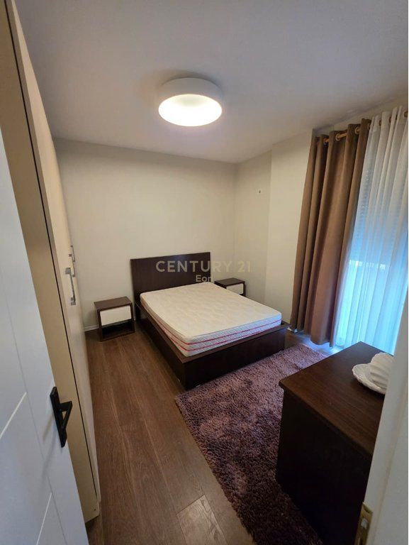 Apartament 2+1 Me Qira në Durrës, Lagjja Nr. 5 !