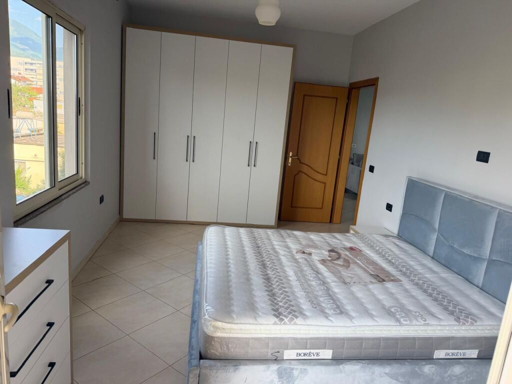 Affitto | Apartament 1 + 1 | Kinostudio | 550 €/mese