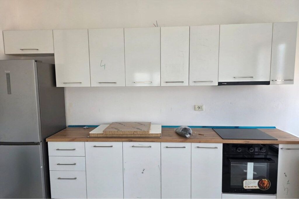Shitet Apartament 2+1 ne Kionostudio