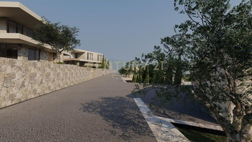 EKSKLUZIVE SHITET TOKË ME LEJE AGROTURIZËM TË MIRATUAR NË GJIRIN E LALZIT !!   900,000 €
