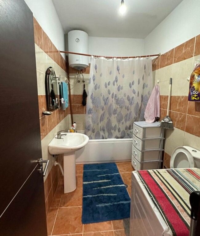 🏡 Shitet Apartament 1+1 + Ballkon në Kamëz