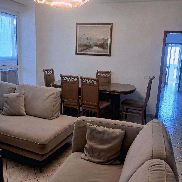 For rent 3+1+2 at Siri Kodra ,🏷️70,000 Leke