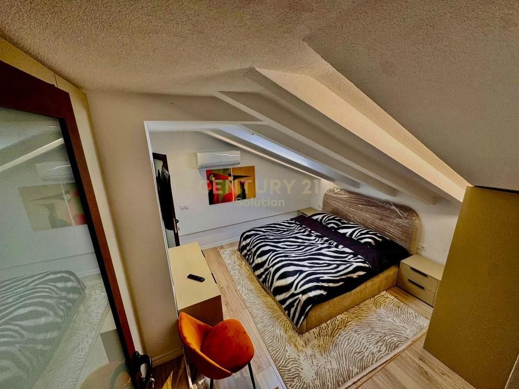 DUPLEX IN AFFITTO VICINO A QSUT 650 € /Mese