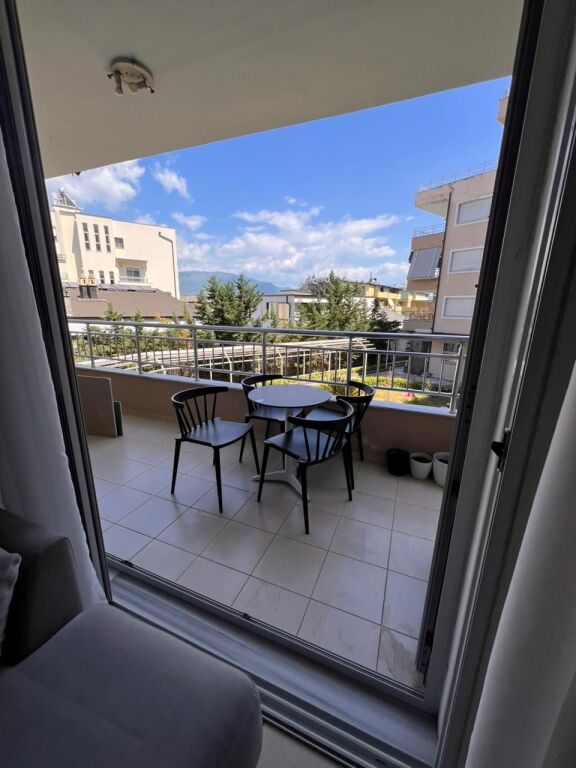 🏡 Appartamento 1+1 + Posto Auto in Affitto – Lago Secco, vicino a Via Peti