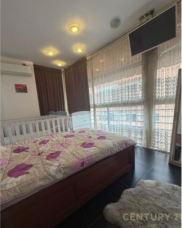 DUPLEX FOR RENT AT KISTAL CENTER