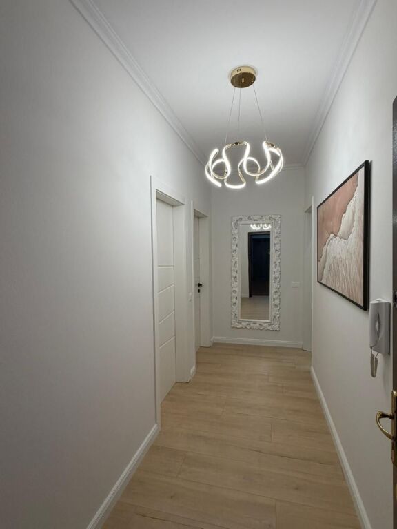 🏡 Shitet Apartament 1+1  📍 Rr. Teodor Keko (pranë Raiffeisen Bank), Astir
