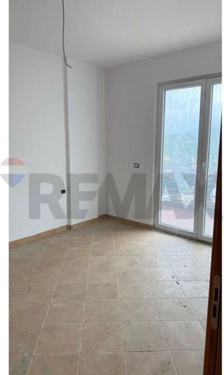 Appartamento - In Vendita - Linzë, Tirana(ID: 530391021-117)