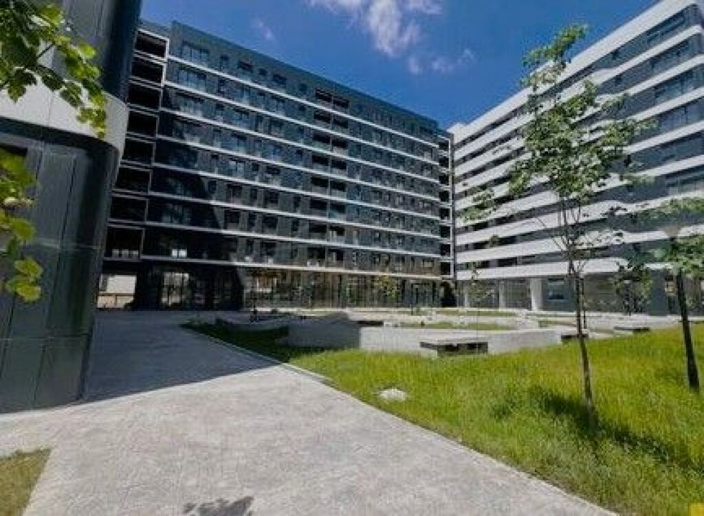 Shitet, Apartament 2+1, Don Bosko, Paralel Living.