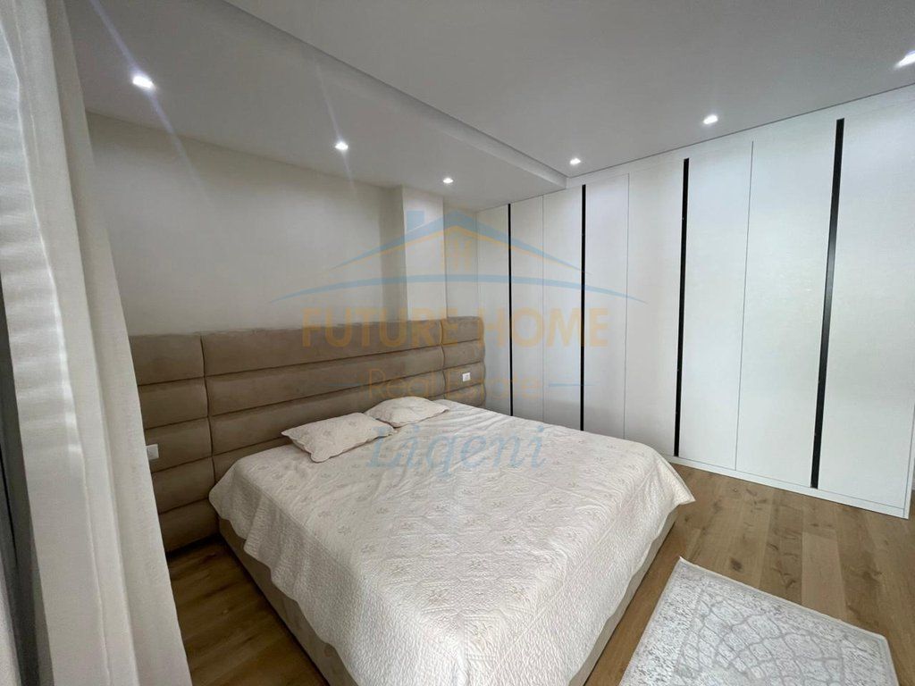 Qera, Apartament 2+1+ Post Parkimi, Liqeni Thatë, Tiranë.