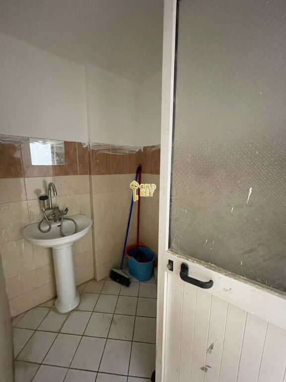 🏡 SHITET AMBIENT BIZNESI PRAN KAZAZIT DURRËS