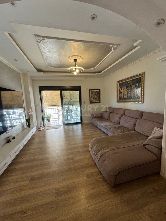 Apartament 2+2 Për Shitje në Plazh, Durrës