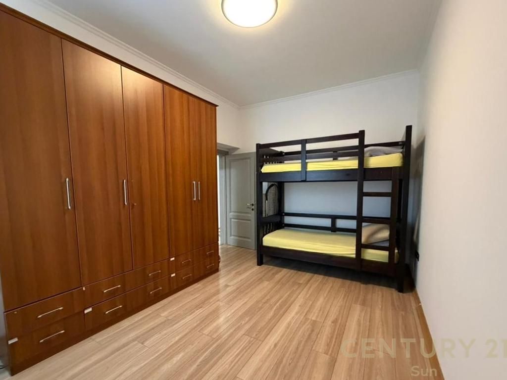 Apartament 2+1 me qira tek Rruga e Durresit! 600 € /Muaj