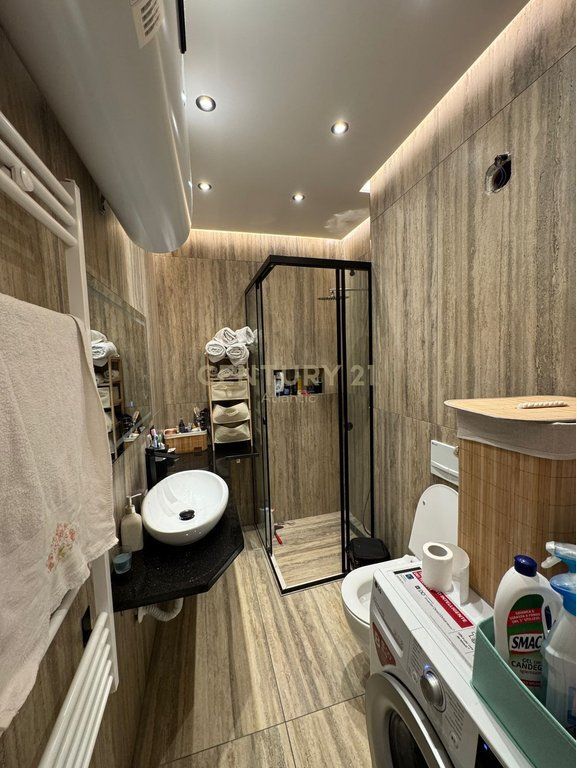 Apartament 2+2 Për Shitje në Plazh, Durrës