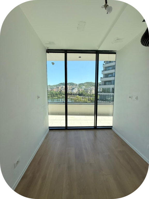 FOR RENT - OFFICE/BUSINESS SPACE AT LAKE VIEW RESIDENCE