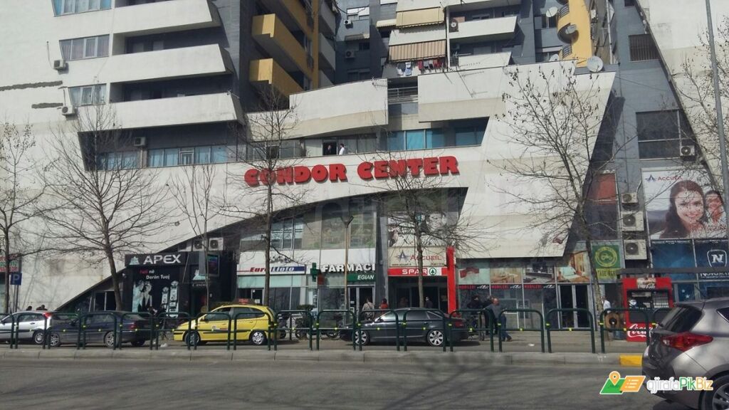 Dyqan me qira – Condor Center, Rruga e Kavajës !