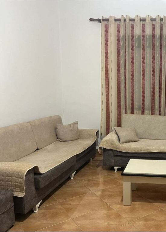 APPARTAMENTO 1+1. 270 EURO. CITTÀ STUDENTESCA.