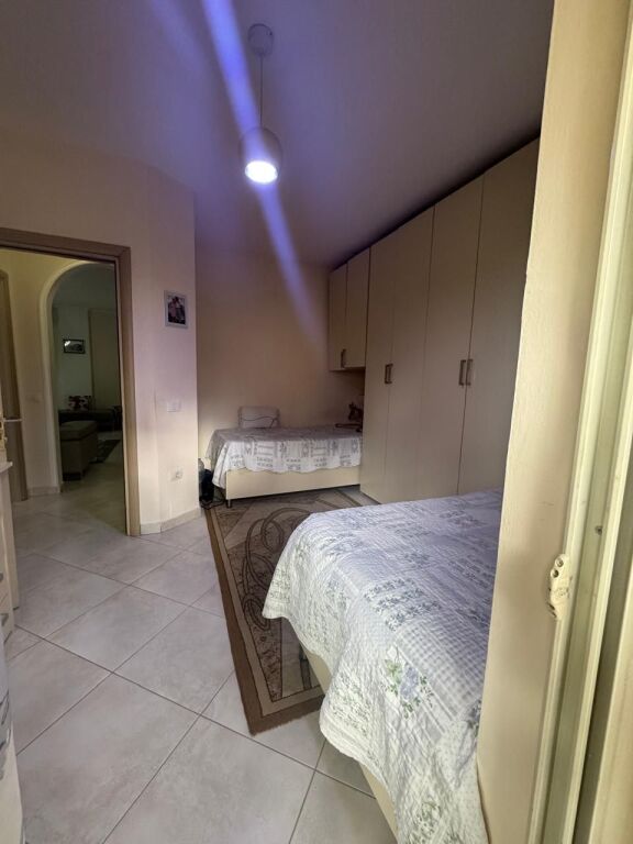 Shitet Apartament 3+1 | Liqeni i Thatë