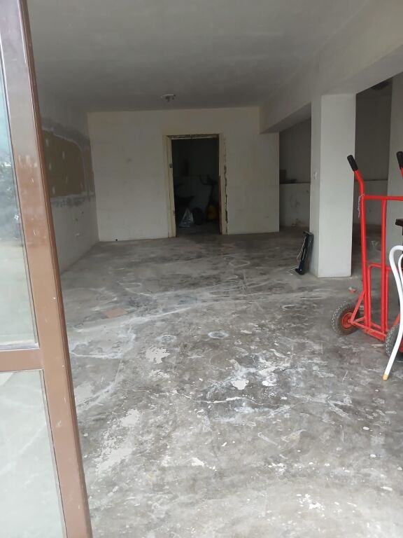Qera | Ambjent Biznesi/Magazine | Tregu Elektrik | 350 €/muaj