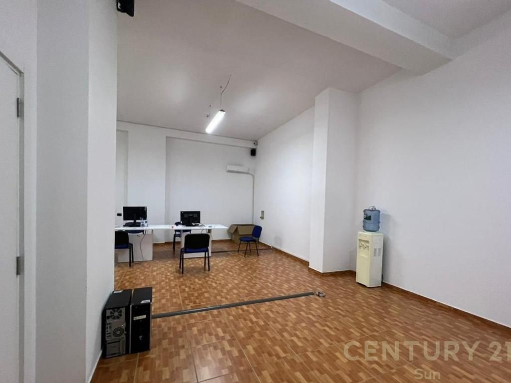 Apartament 2+1 me qira tek Rruga e Durresit! 600 € /Muaj