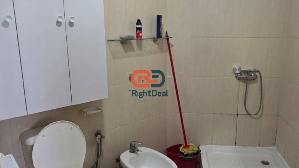 Tek Kodra E Diellit, Shitet Super Apartament 2+1, Me Location Perfekt !!