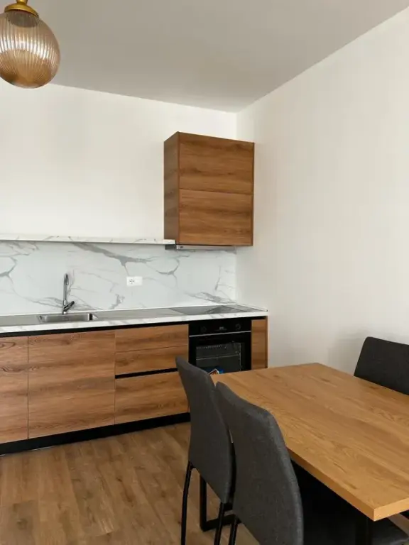 Appartamento moderno 1+1 in affitto – Complesso Arlis, Via Dibrës !