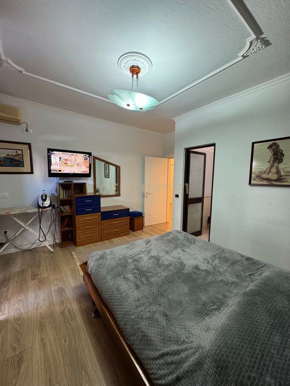 Apartament 2+2 Për Shitje në Plazh, Durrës
