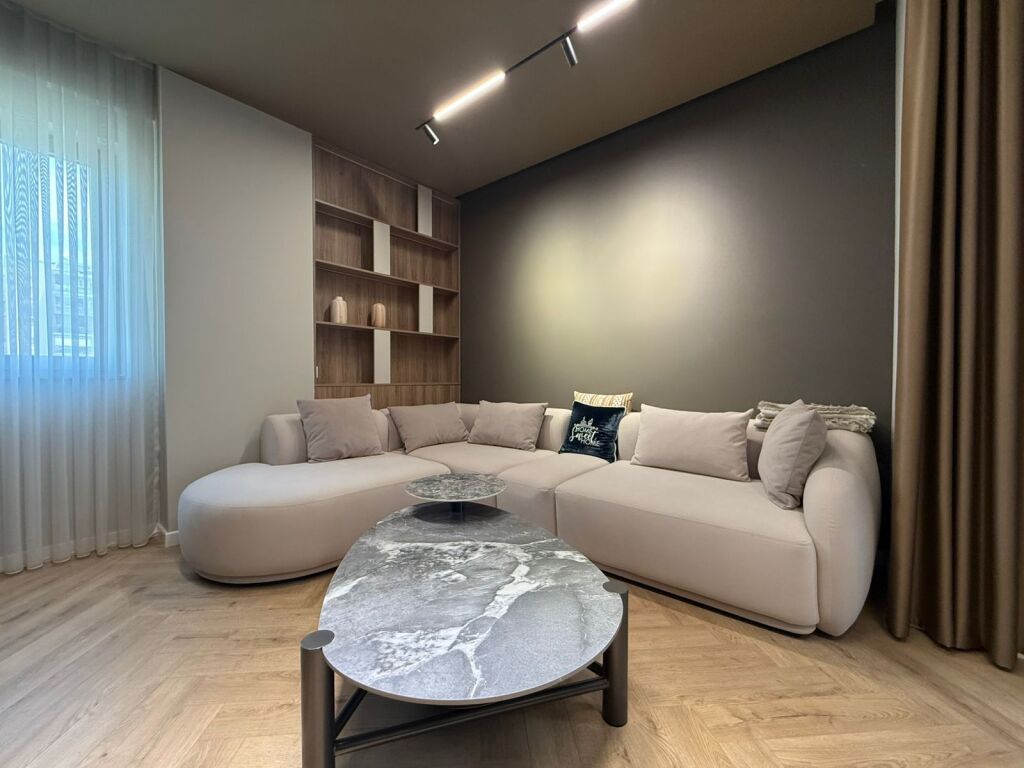 Apartament me qera - Fusha e Aviacionit
