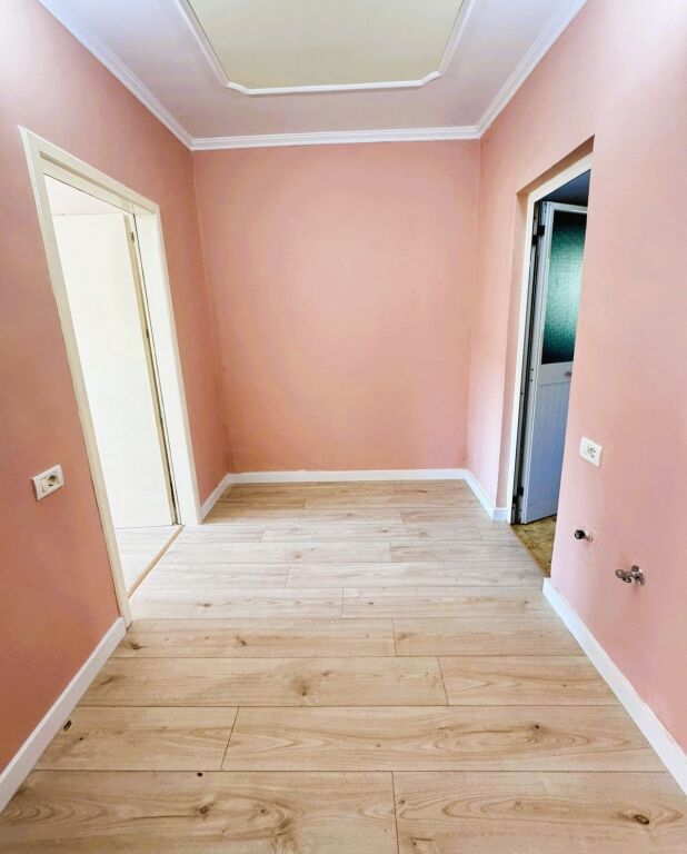 🏡Appartamento 1+1 in vendita in via Irfan Tomini📍