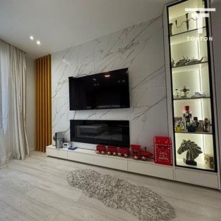 SHITET, APARTAMENT 2+1+2, ISH STADIUMI DINAMO, TIRANË