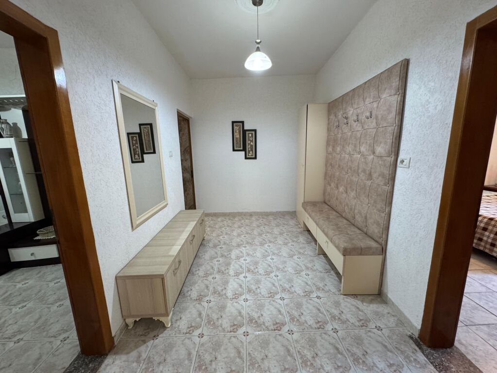 Private house for rent Shkallnur