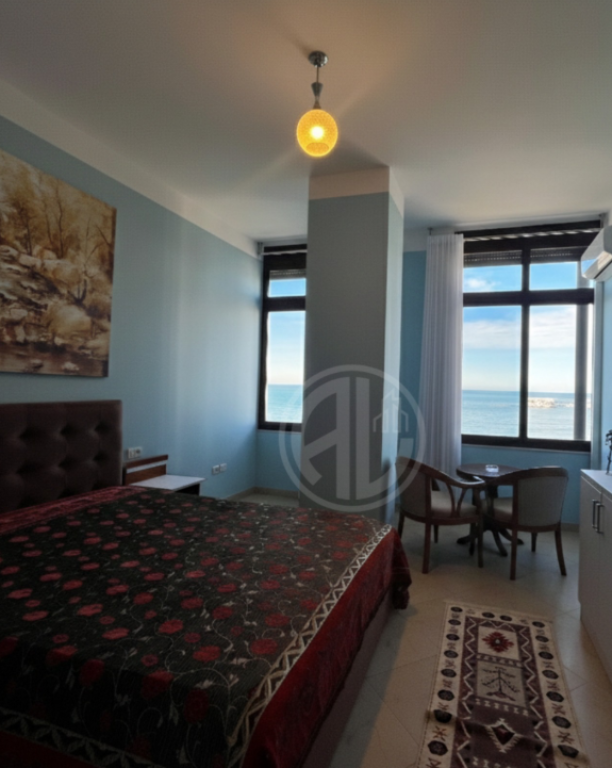 APARTAMENT 1+1 ME PAMJE PANORAMIKE NGA DETI – ME QIRA 🌊