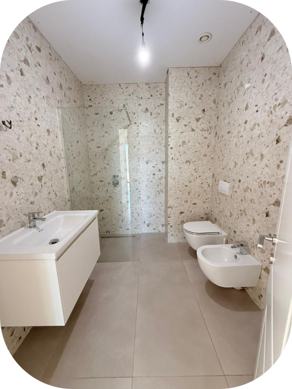 FOR RENT - OFFICE/BUSINESS SPACE AT LAKE VIEW RESIDENCE