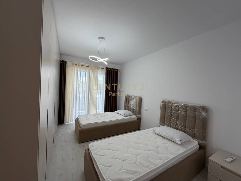 AFFITTIAMO APPARTAMENTO 2+1+DEPOSITO A KOMBINAT! 450 € /Mese