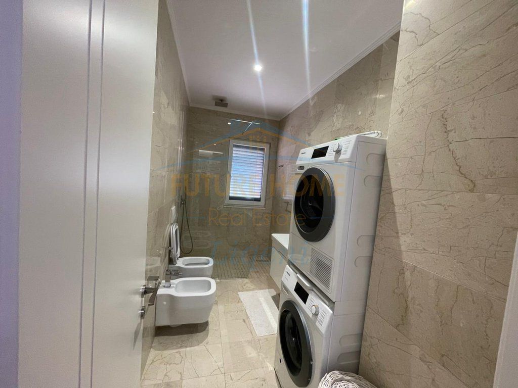 Qera, Apartament 2+1+ Post Parkimi, Liqeni Thatë, Tiranë.